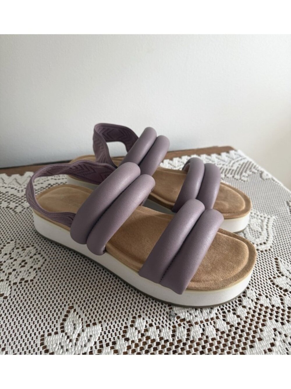 Ugh Koolaburra Anida Elderberry Puff Platform Sing Back Sandals Comfort 8.5